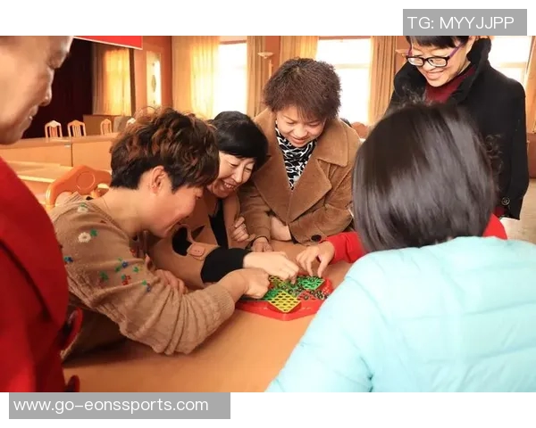 丁丁与足球的奇妙冒险之旅探索运动的热情与友谊的力量 丁丁与足球的奇妙冒险之旅探索运动的热情与友谊的力量