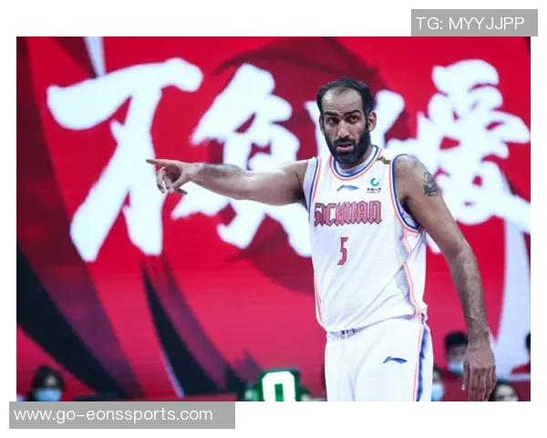 快艇与魔术的巅峰对决谁能在赛场上书写新的传奇